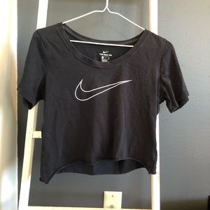 Nike Raw Hem Crop Top